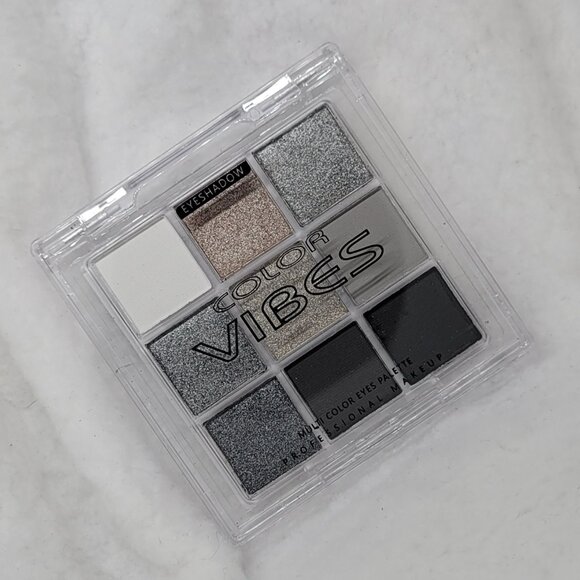 🎈 9 Color | Steel Elegance | Eyeshadow Palette - Picture 1 of 5